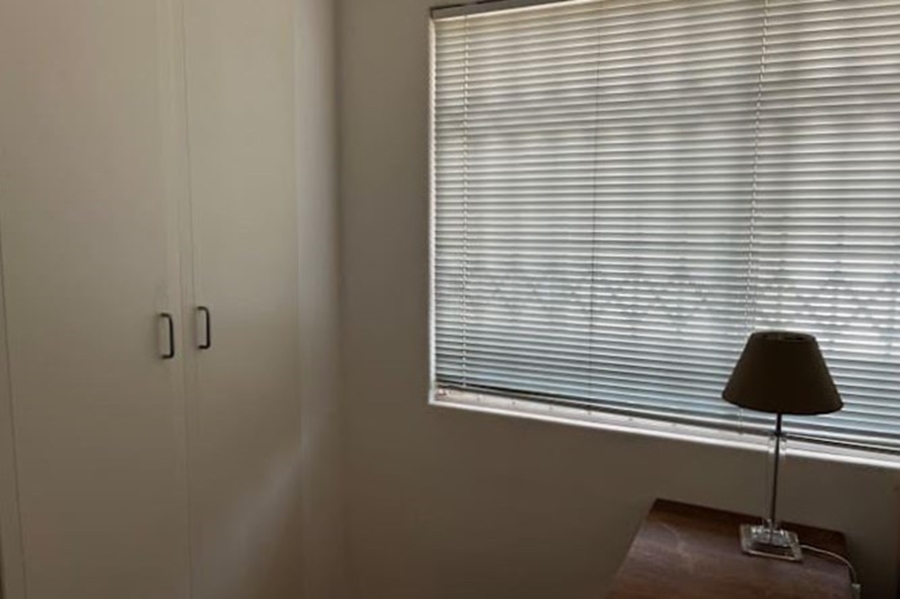 To Let 1 Bedroom Property for Rent in Table View Western Cape